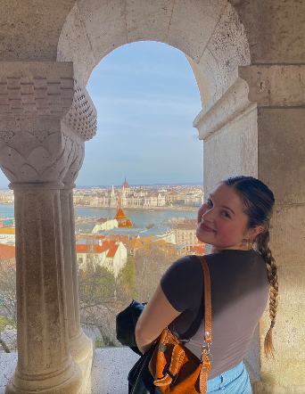 Mia Tavarone, France